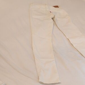 Shaping Skinny White Jeans
